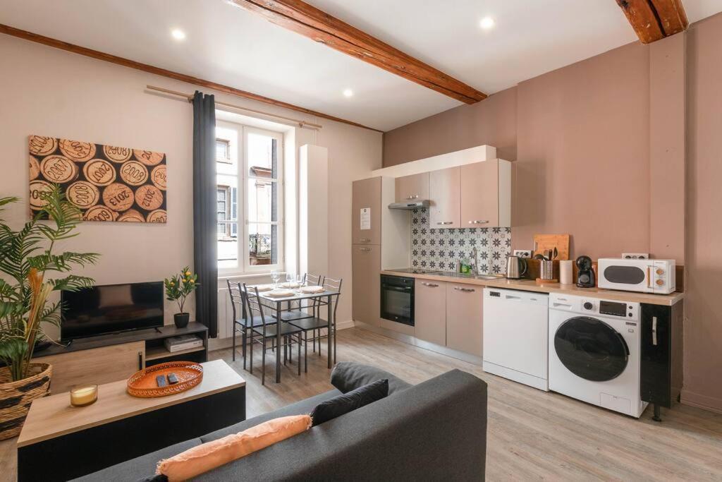 Le Petit Carnot Apartment Турню Екстериор снимка